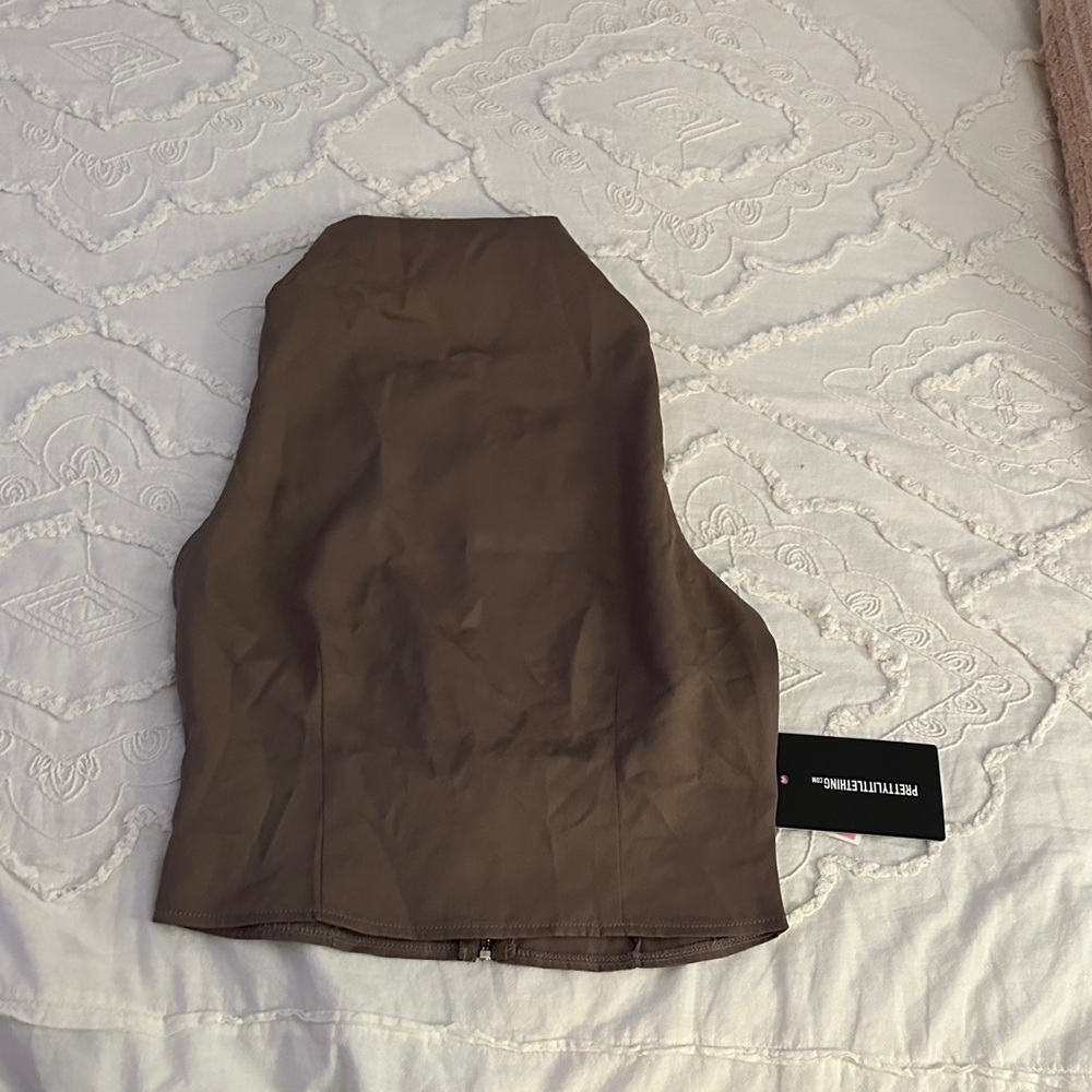 PrettyLittleThing Brown Halter Crop Top